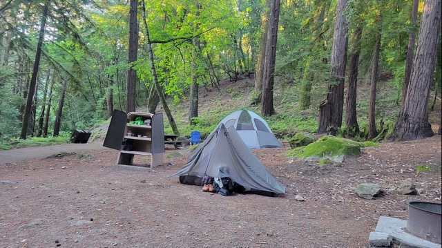 Classmate tent sites